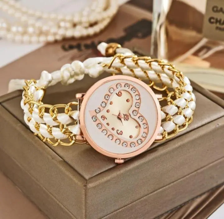 Women's Heart Shape Quartz Watch with Chain Strap - Multi Color BAHADUR STORE